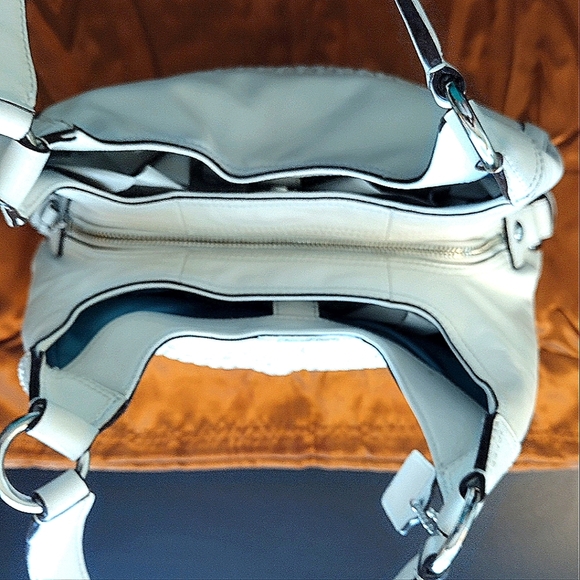 COACH Maggie Madison Woven Leather Shoulder HoboBag  23385 - Picture 15 of 16